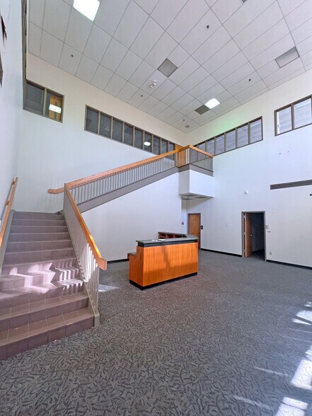 More Photos Of 111 Southchase Blvd, Fountain Inn Manufacturing For Lease