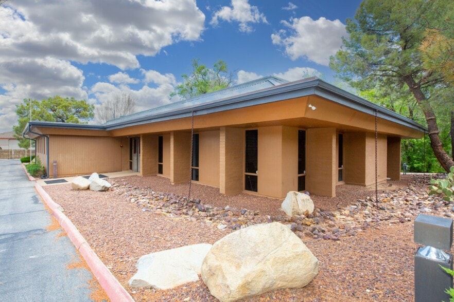 Primary Photo Of 195 Plaza Dr, Prescott Medical For Sale