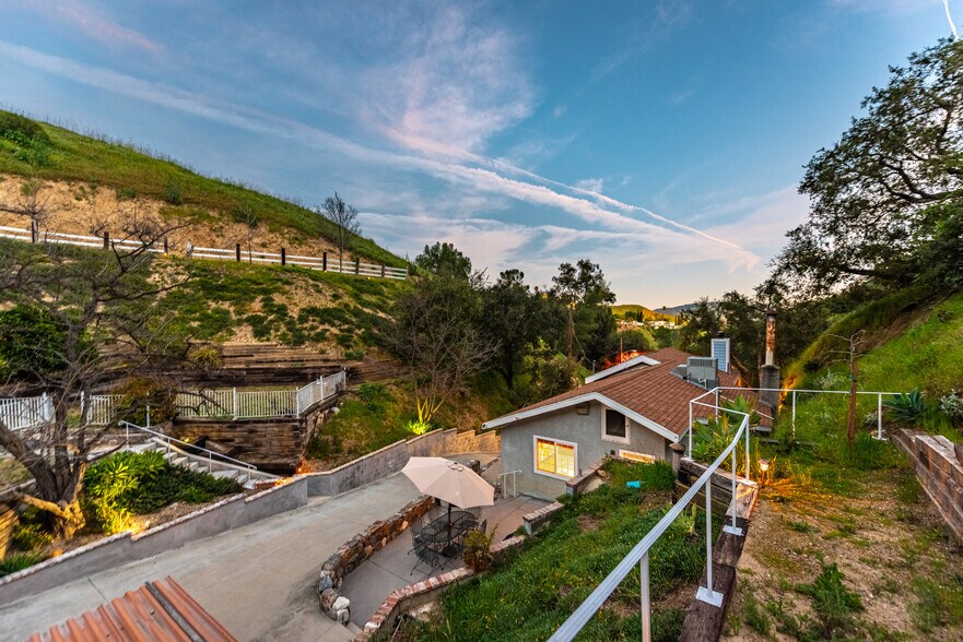 More Photos Of 12141 Wildwood Trl, Kagel Canyon Specialty For Sale