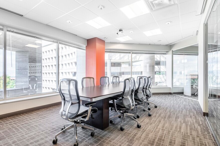 More Photos Of 4600 S Syracuse St, Denver Office For Lease