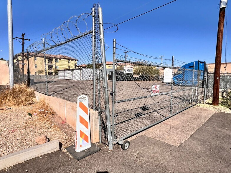 More Photos Of 4145 N. 8th St, Phoenix Land For Lease