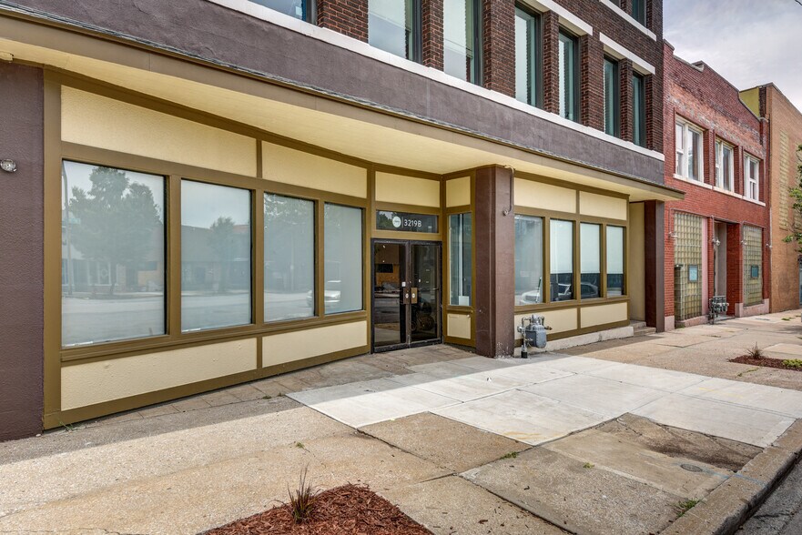 More Photos Of 3219 Troost Ave, Kansas City Storefront Retail Office For Sale