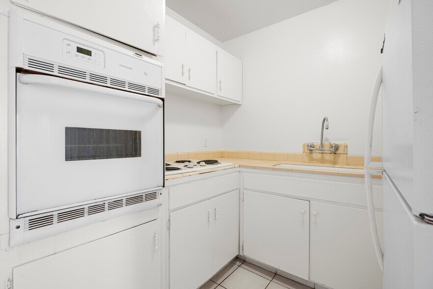 More Photos Of 336 N 5th St, San Jose Apartments For Sale