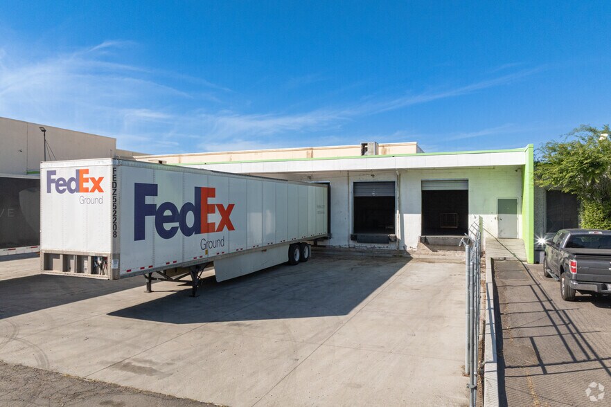 More Photos Of 1931 G St, Fresno Warehouse For Lease