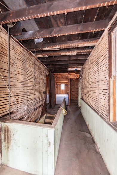 More Photos Of 4134-4136 Lorain Ave, Cleveland Storefront Retail Residential For Sale