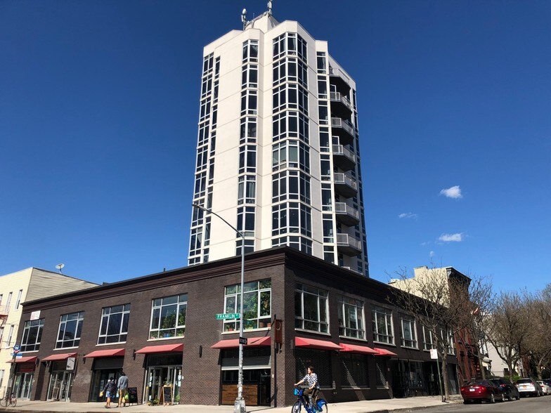 More Photos Of 200 Franklin St, Brooklyn Apartments For Lease