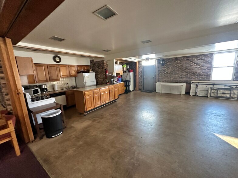 More Photos Of 2788 N Wolf Rd, Northlake Religious Facility For Sale