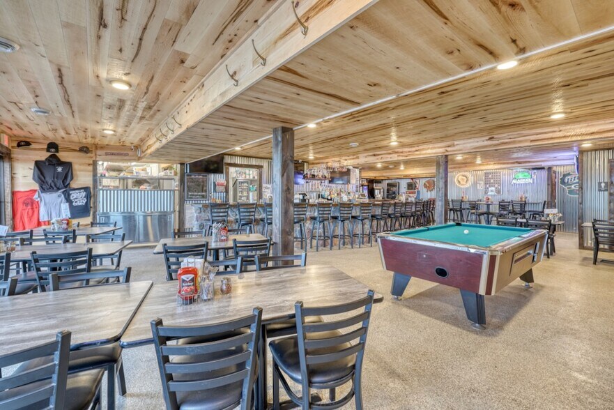 More Photos Of 7440 N Pats Landing Rd, Hayward Restaurant For Sale