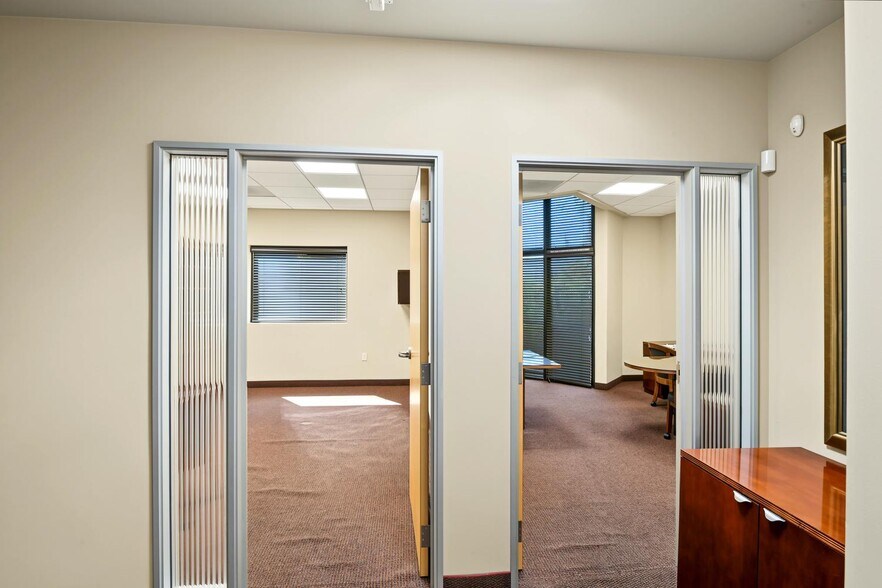 More Photos Of 550 Price Ave, Redwood City Office For Sale