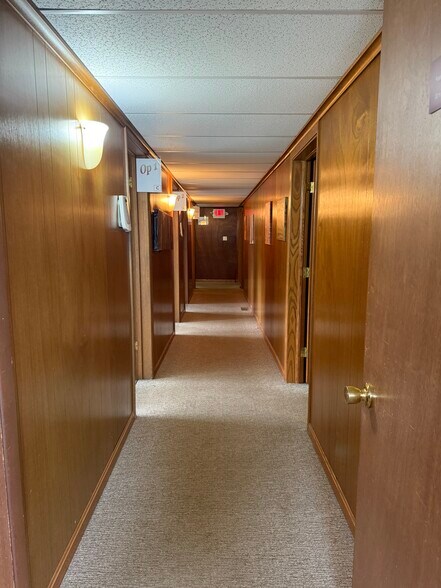 More Photos Of 1117 Clark St, Cambridge Medical For Sale