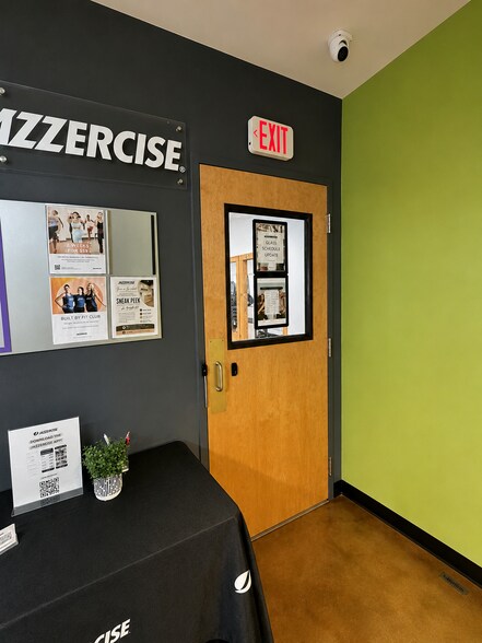 More Photos Of 3545 Rowe Ln, Cumming Health Club For Lease