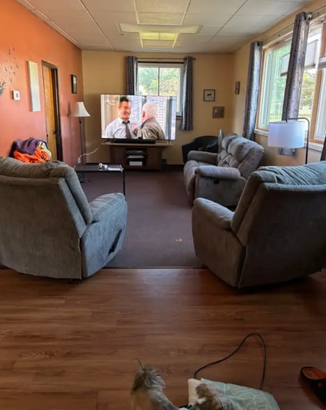 More Photos Of 605 E 4th Ave, Brodhead Office For Sale