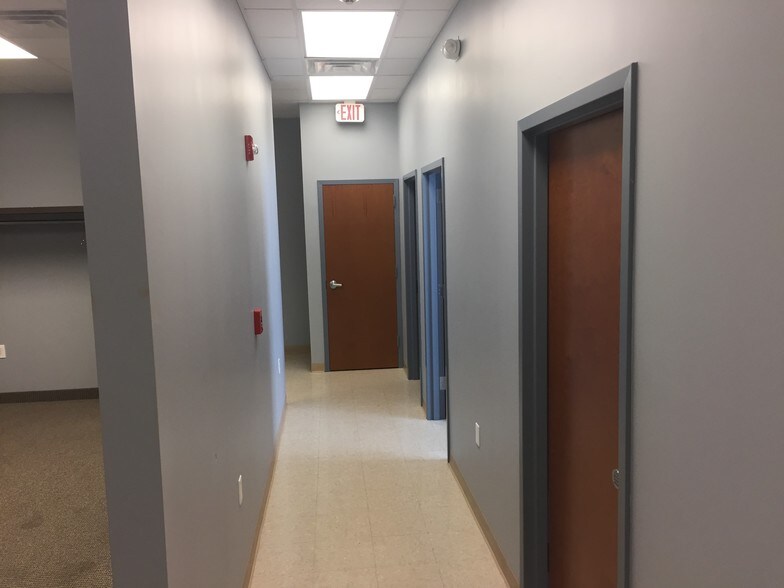 More Photos Of 160 Lanza Ave, Garfield Medical For Sale