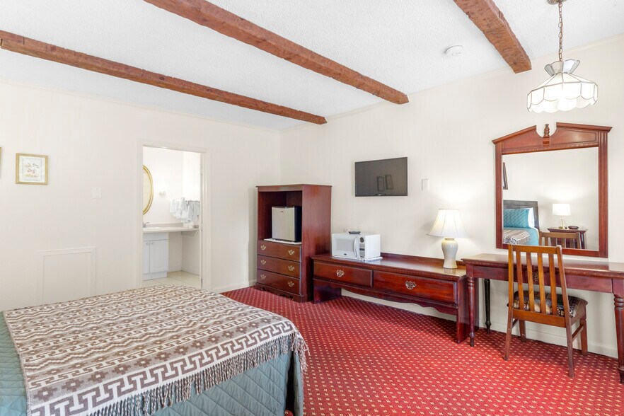 More Photos Of 3093 US Highway 9, Valatie Apartments For Sale