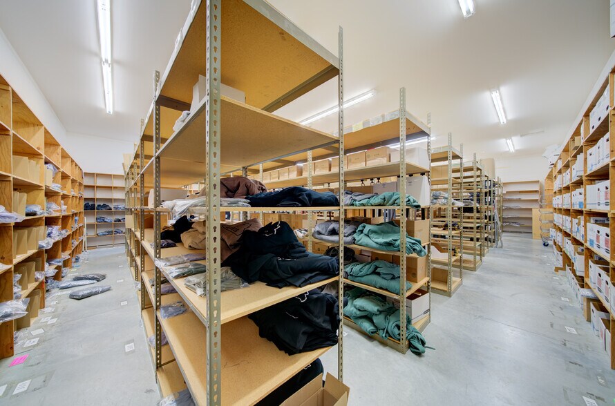 More Photos Of 6597 Falcon Ln, Bozeman Industrial For Sale