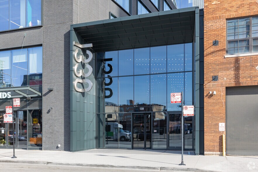 More Photos Of 1330 W Fulton St, Chicago Office For Lease