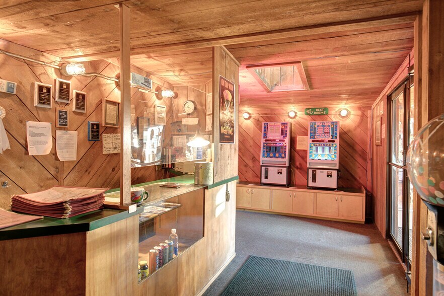 More Photos Of 857 Point Brown Ave NW, Ocean Shores Restaurant For Sale