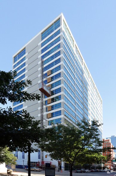More Photos Of 300 Throckmorton St, Fort Worth Office For Sale