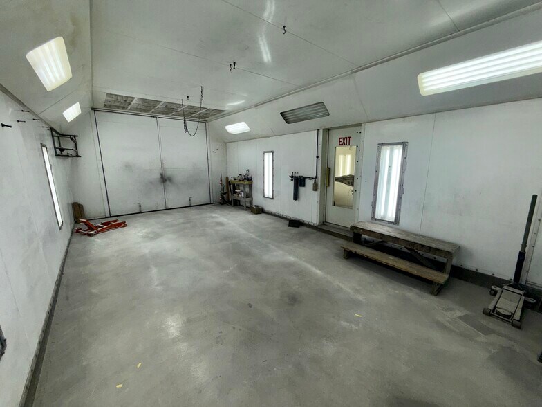More Photos Of 315 Creamery Rd, South Ryegate Industrial For Sale