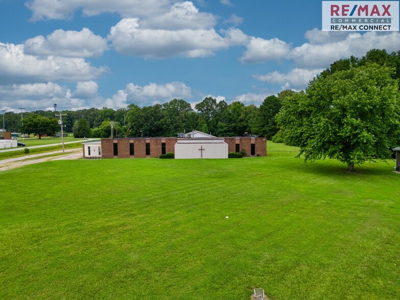 More Photos Of 1457 Todds Ln, Hampton Religious Facility For Sale