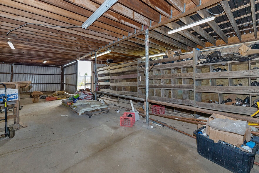 More Photos Of 5736 Springdale Rd, Cincinnati Office For Sale