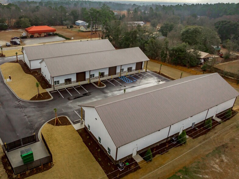 More Photos Of 118 Centerville Rd, Gilbert Light Distribution For Lease