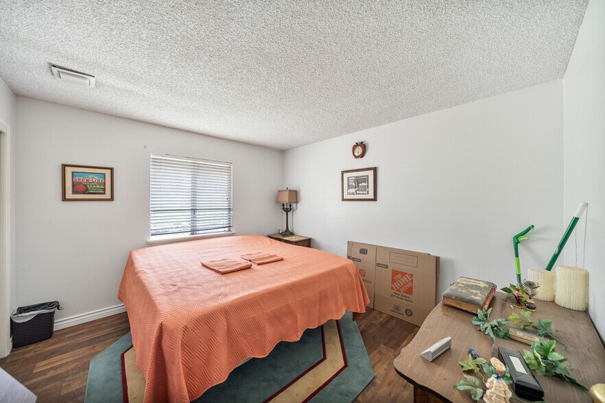 More Photos Of 11550 Raspberry Ln, Oak Glen Specialty For Sale