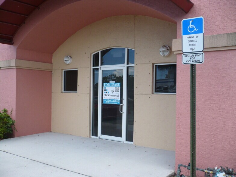 More Photos Of 801-893 Kings Hwy, Fort Pierce Light Manufacturing For Lease