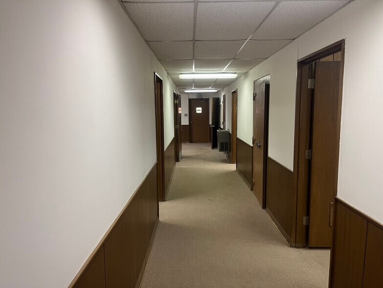 More Photos Of 1950 US Highway 80 E, Abilene Office For Sale