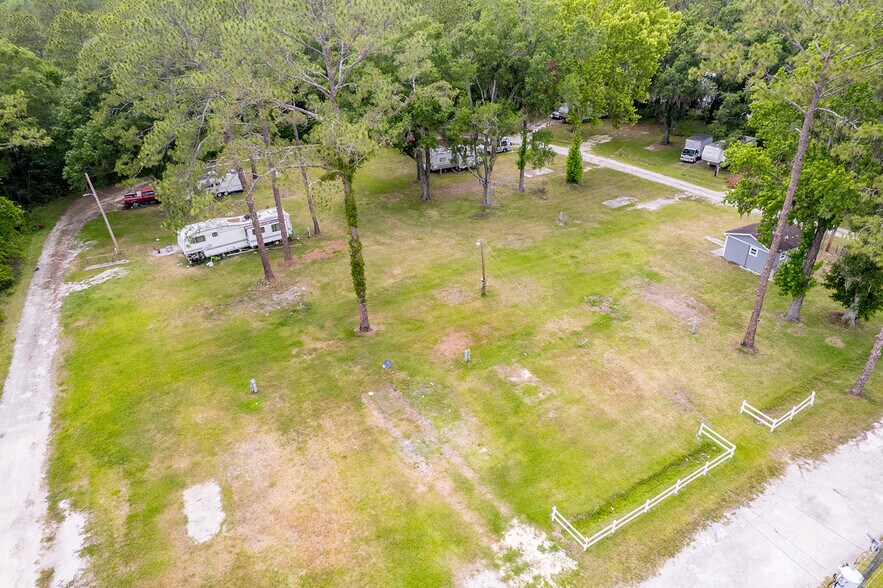 More Photos Of 1757 N Temple Ave, Starke Hotel For Sale