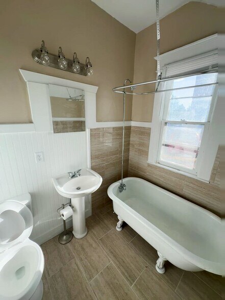 More Photos Of 204 W 15th St, Pueblo Apartments For Sale