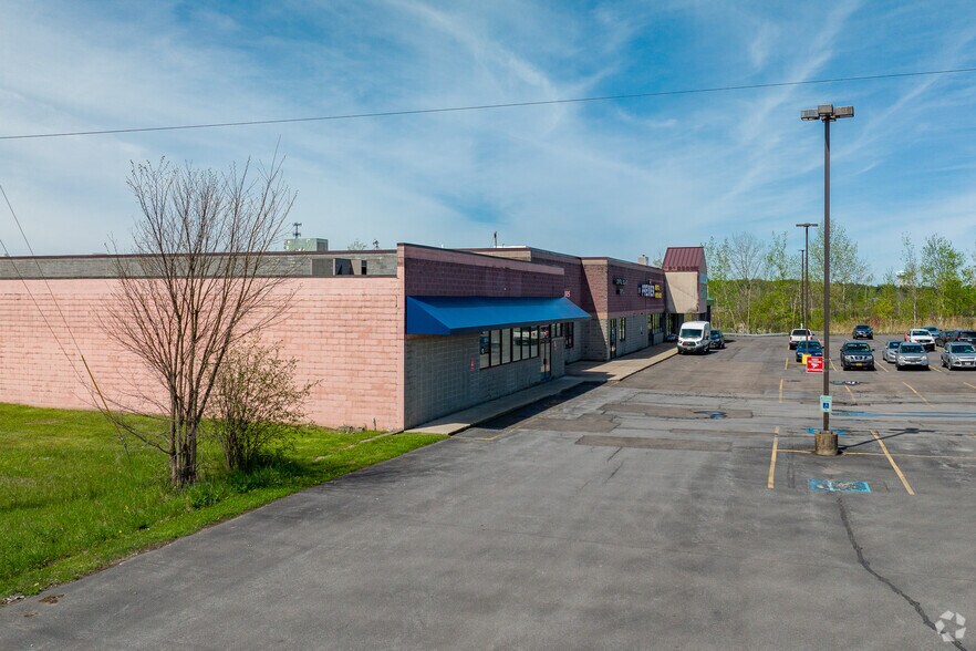 More Photos Of 3031-3035 East Ave, Central Square General Retail For Lease