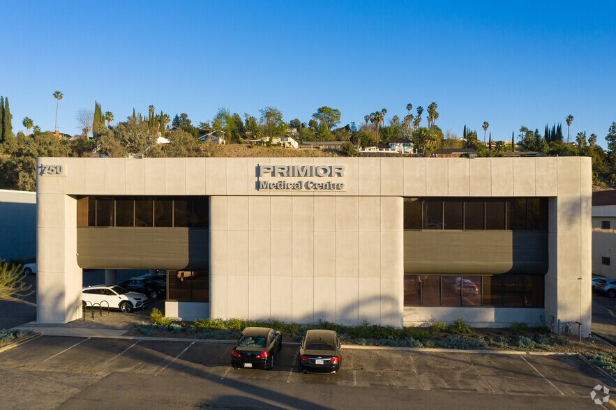 More Photos Of 750 N Diamond Bar Blvd, Diamond Bar Office For Lease