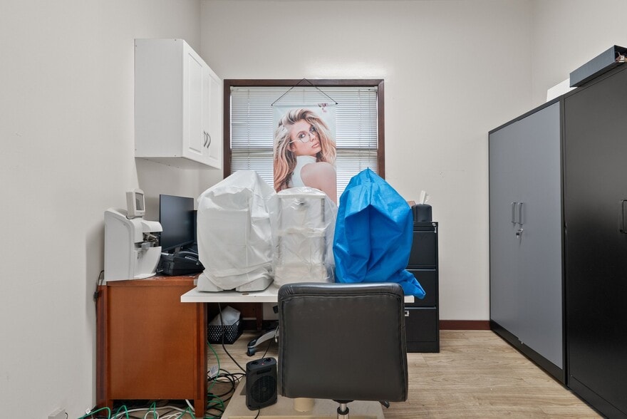 More Photos Of 217 E Lake Ave, Watsonville Office For Sale