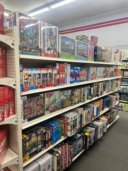 More Photos Of 208 Main Ave S, Park Rapids Storefront Retail Residential For Sale