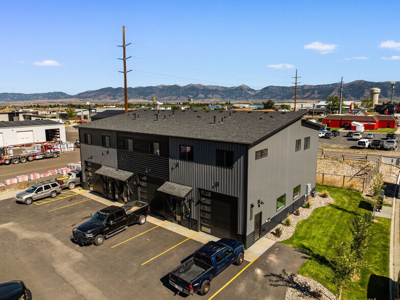 More Photos Of 203 Fletching Way, Belgrade Flex For Sale