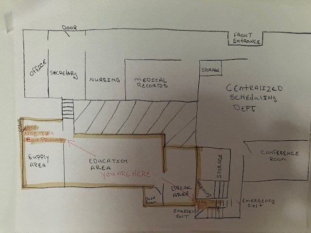 More Photos Of 908 Walnut St, Roaring Spring Office For Lease