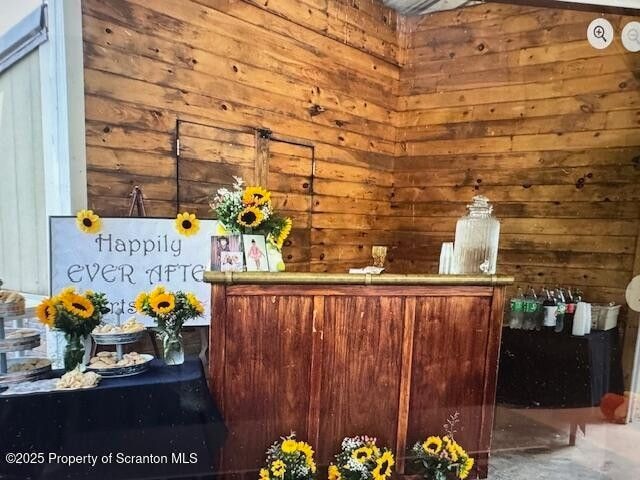 More Photos Of 239 Kennedy Creek Rd, North Abington Freestanding For Sale