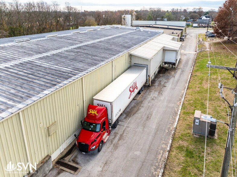 More Photos Of 1750 17th St, Paris Manufacturing For Lease