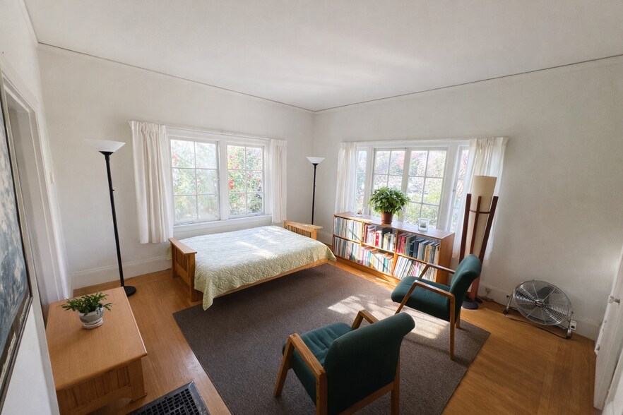 More Photos Of 6100 Chabot Rd, Oakland Multifamily For Sale