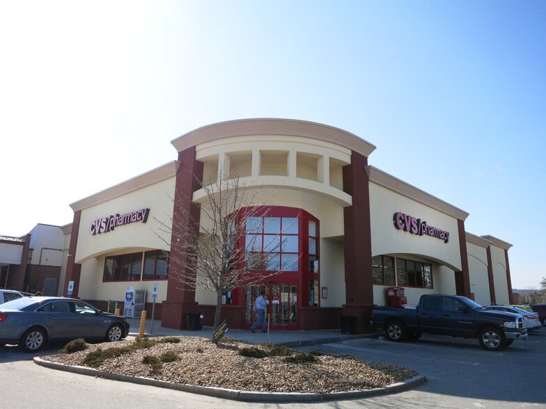 More Photos Of 4-8 Plaistow Rd, Plaistow Unknown For Lease