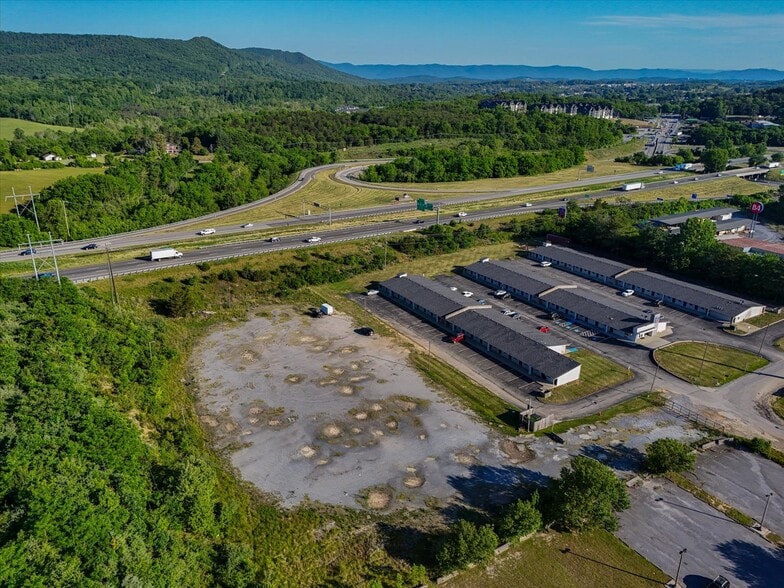 More Photos Of 2619 Lee Hwy, Troutville Land For Sale