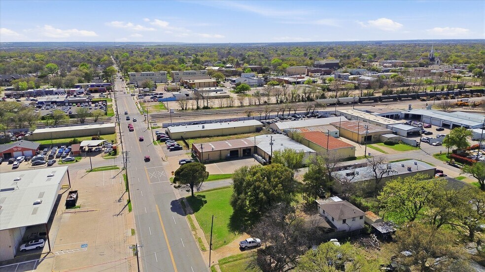 More Photos Of 307 N Britain Rd, Irving Land For Sale