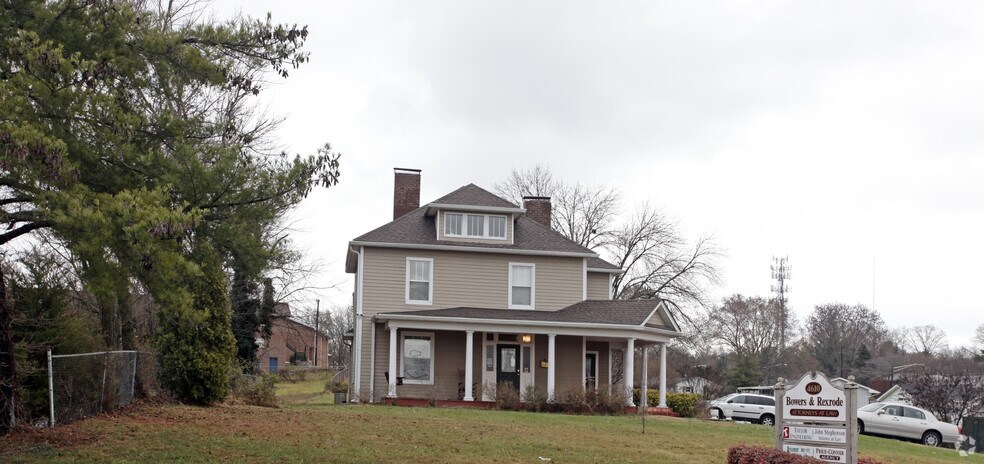 More Photos Of 4610 Central Ave Pike, Knoxville Coworking Space