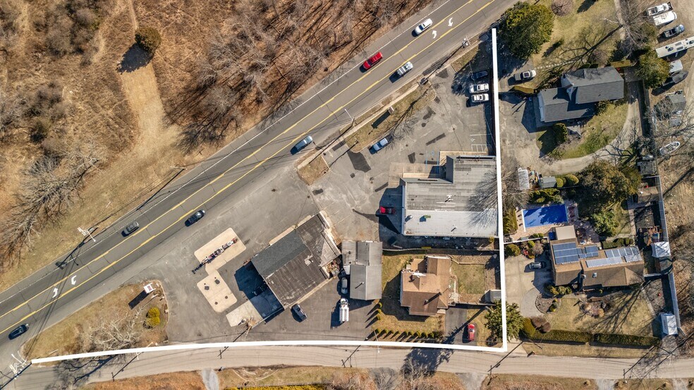 More Photos Of 2815 Montauk Hwy, Brookhaven General Retail For Sale