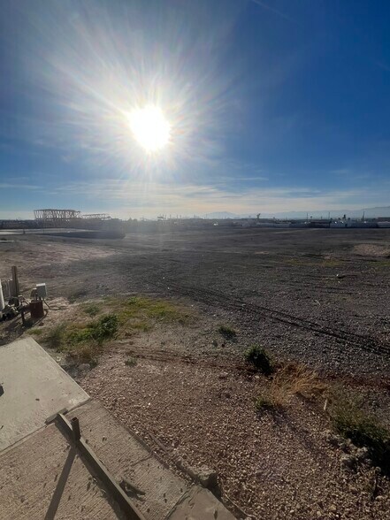 More Photos Of 2775 Betty Ln, Las Vegas Service For Lease