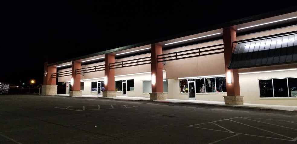 More Photos Of 1400 SE Washington St, Idabel Unknown For Lease