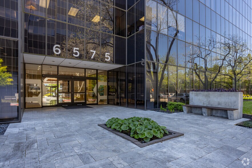 More Photos Of 6575 West Loop South, Bellaire Office For Lease