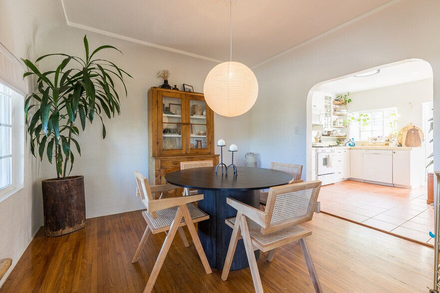 More Photos Of 1980 Chatsworth Blvd, San Diego Apartments For Sale