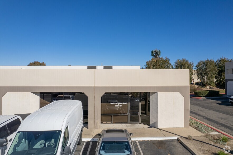 More Photos Of 22600-A Lambert St, Lake Forest Flex For Lease